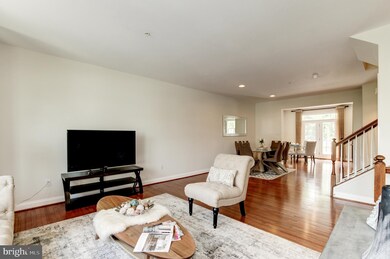9927 Veiled Dawn, Laurel, MD 20723 - photo 5