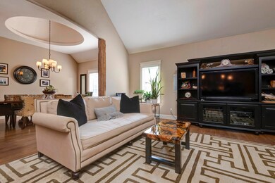 Emerald Place (11)