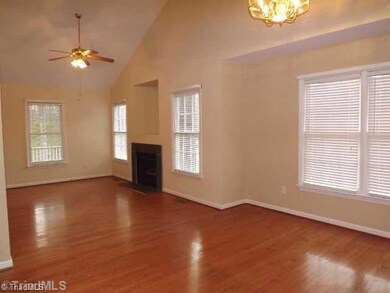 2019 Sunny Ln, Asheboro, NC 27205 - photo 4