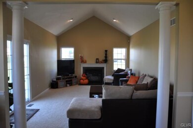 6521 Carmel Dr, Macungie, PA 18062 - photo 5