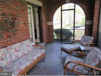 2910 W Gordon St, Allentown, PA 18104 - photo 3