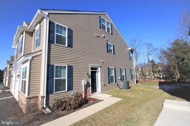 1015 Chapman Cir, Hatfield, PA 19440 - photo 2