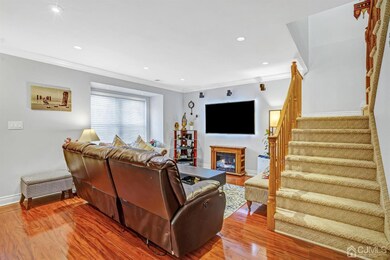 105 Appletree Ct, Monmouth Junction, NJ 08852 - photo 5