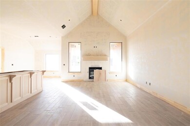 5609 Prickly Wild Way, Edmond, OK 73034 - photo 2