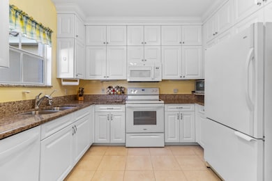 28060 Palmas Grandes Ln unit 202, Bonita Springs, FL 34135 - photo 5