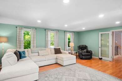 104 Hartford Ave E unit B, Uxbridge, MA 01569 - photo 3