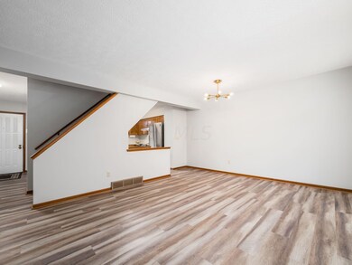 012_77c_i 8393 Cliffthorne059