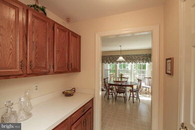 15433 Snowhill Ln, Centreville, VA 20120 - photo 7