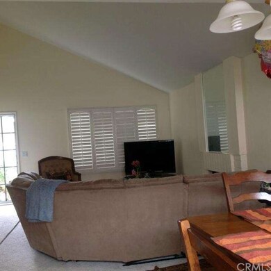 living room / dinning area