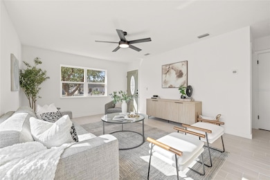 9507 N Dartmouth Ave, Tampa, FL 33612 - photo 5