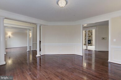 5200 Ashleigh Glen Ct, Glenn Dale, MD 20769 - photo 6