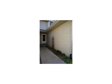 Porch. Welcoming front porch