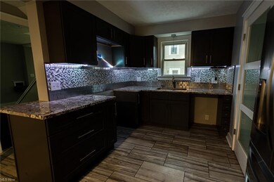 718 28th St NE, Canton, OH 44714 - photo 7