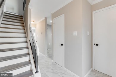 8639 Sacramento Dr, Alexandria, VA 22309 - photo 7