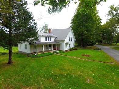907 Old Franconia Rd, Bethlehem, NH 03574 - photo 2