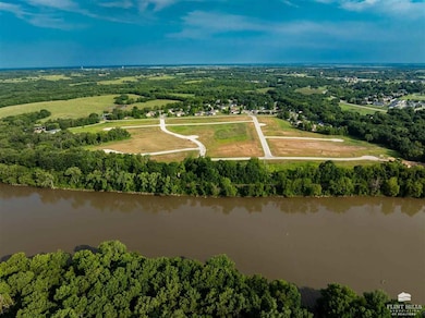 2001 Arbor Ln, Wamego, KS 66547 - photo 6