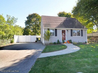 44 Grimshaw Place, Warwick, RI 02889 - photo 2