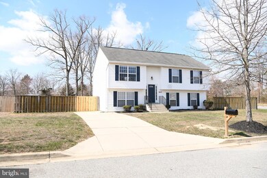 14601 Little Wynn Ct, Brandywine, MD 20613 - photo 2