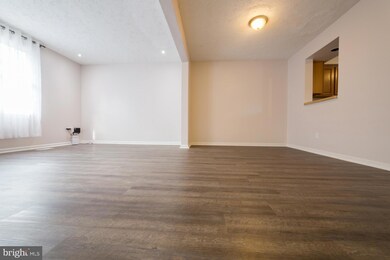 12547 Coral Grove Place, Germantown, MD 20874 - photo 6