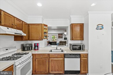 8637 Centerton Ln, Manassas, VA 20111 - photo 7