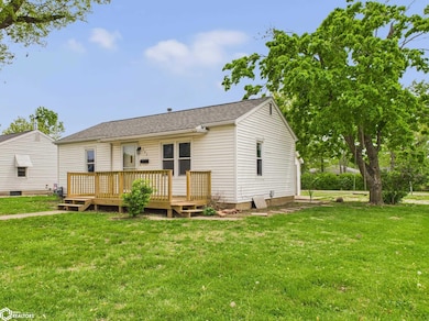 503 Hawthorne Place, Keokuk, IA 52632 - photo 2