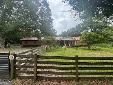 708 Tommy Purvis Junior Rd, Reynolds, GA 31076 - photo 2