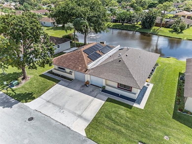 4916 Luqui Ct, West Palm Beach, FL 33415 - photo 4