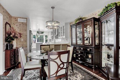 8 Tyburn Ct, Lutherville Timonium, MD 21093 - photo 3