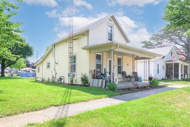 208 E Main-14