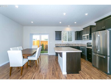 17230 SW 120th Place, Tigard, OR 97224 - photo 7