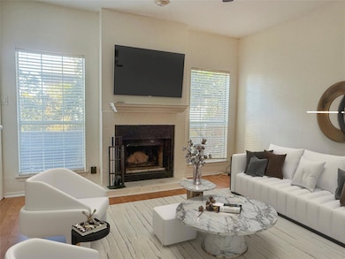 700 S 1st St unit 203, Austin, TX 78704 - photo 2