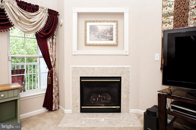 1013 Samantha Ln unit 6-402, Odenton, MD 21113 - photo 6