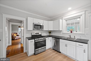 203 Dorset Rd, Devon, PA 19333 - photo 7