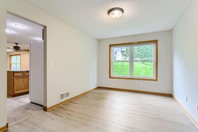 2202 Marilyn Avenue - Web Quality - 007 - 05 Dining Room.jpg