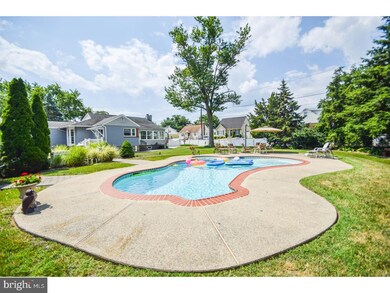 432 W Clements Bridge Rd, Runnemede, NJ 08078 - photo 3