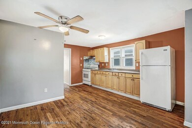 28 Center St, Toms River, NJ 08757 - photo 6
