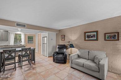 136 W Camino Alameda unit B, Green Valley, AZ 85614 - photo 7