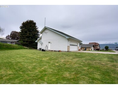 2115 View Ct, the Dalles, OR 97058 - photo 6