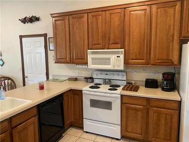 210 N Vine St, Thorntown, IN 46071 - photo 7