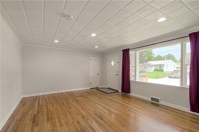 102 Woodland Rd, Lansing, KS 66043 - photo 5