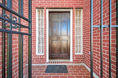 13611 Eldridge Springs Way, Houston, TX 77083 - photo 2