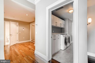 The Ritz-Carlton Residences, Baltimore, MD 21230 - photo 4