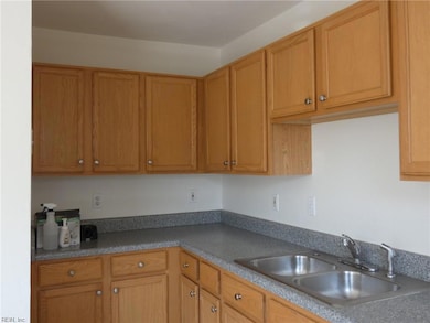 7408 Davidson St, Norfolk, VA 23513 - photo 4