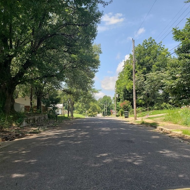 386 Dixie Rd, Memphis, TN 38109 - photo 4