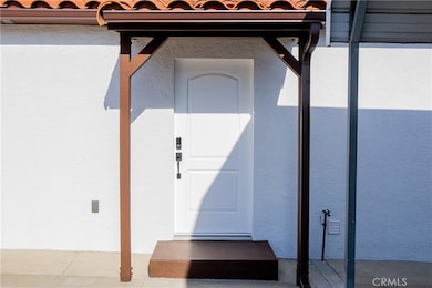 536 Short St unit C, Inglewood, CA 90302 - photo 2