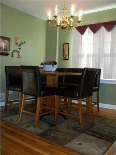 330 Broomall St, Folsom, PA 19033 - photo 5