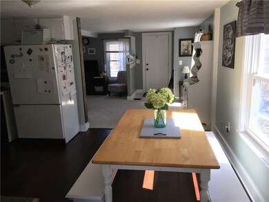 Kitchen/ Dining
