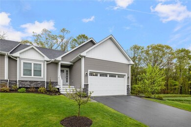 81 Stonebridge Ln, East Greenwich, RI 02818 - photo 3