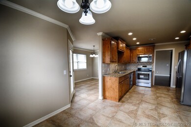 277 S Kit Carson St, Fort Gibson, OK 74434 - photo 6