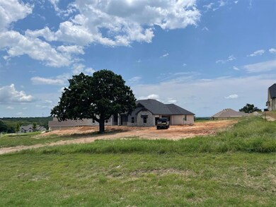 8043 White Dr, Granbury, TX 76049 - photo 3